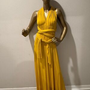 Elegant Yellow Halter Maxi Dress